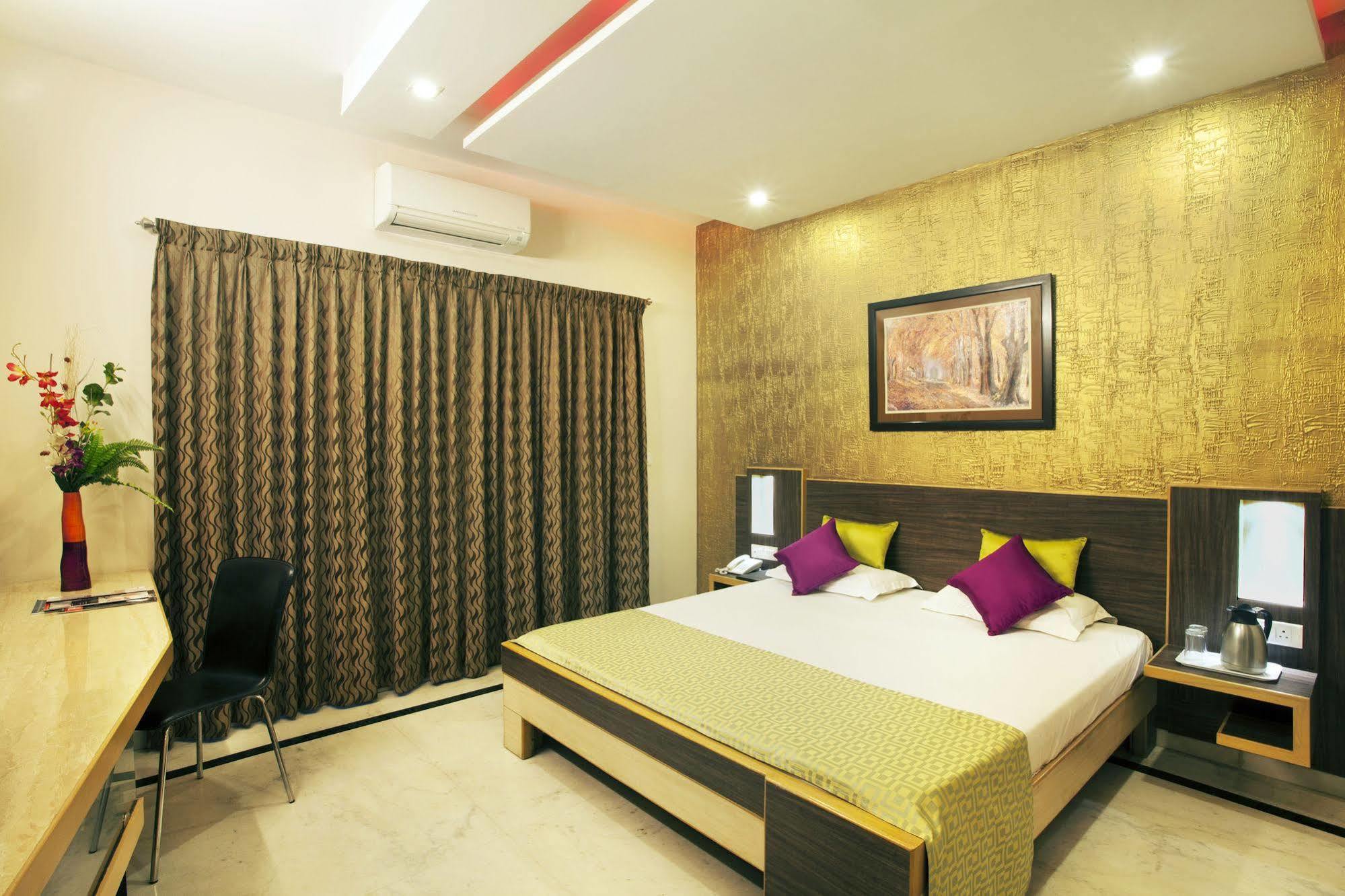 Panchvati Comforts Bangalore Exterior foto